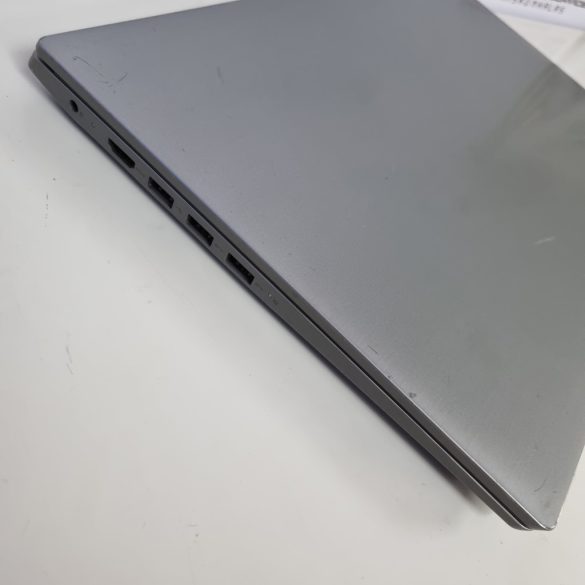 Lenovo Ideapad S145 15,6" (i3-1005G1, 8GB RAM, 128GB SSD, IntelUHD, Win11)