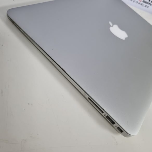 Apple MacBook Air 7.2 | 13" | i5 | 8GB | 128GB SSD – szép állapot