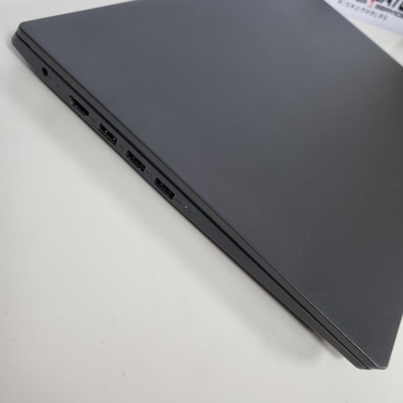 Lenovo V15-ADA 15,6" (Ryzen5 3500U, 8GB RAM, 256GB SSD,  Vega8, Win11)