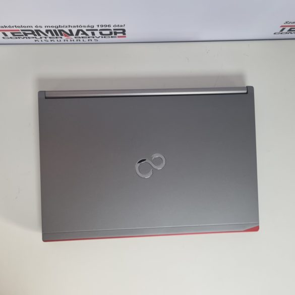 Fujitsu LIFEBOOK E744 14,1" (i5-4310M, 8GB RAM, 256GB SSD, IntelHD, Win11)
