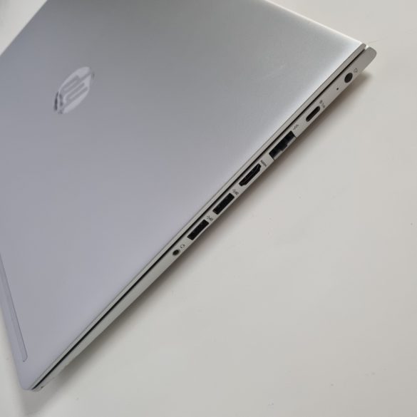 HP ProBook 450 G6 15,6" (i3-8145U, 8GB RAM, 256GB SSD, Intel UHD, Win11)