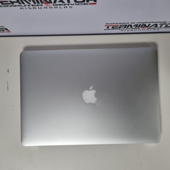 Apple MacBook Pro 11.3 | 15,4" | i7 | 16GB | 500GB SSD – szép állapot