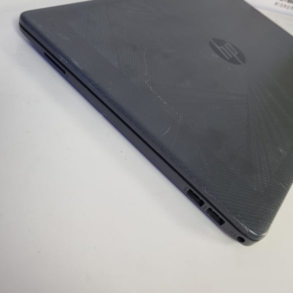 HP 250 G8 15,6" (i5-1035G1, 8GB RAM, 128GB SSD, IntelUHD, Win11)