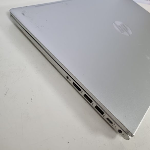 HP ProBook 450 G8 15,6" (i5-1135G7, 8GB RAM, 256GB SSD,  IrisXe, Win11)