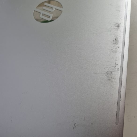 HP ProBook 450 G8 15,6" (i5-1135G7, 8GB RAM, 256GB SSD,  IrisXe, Win11)