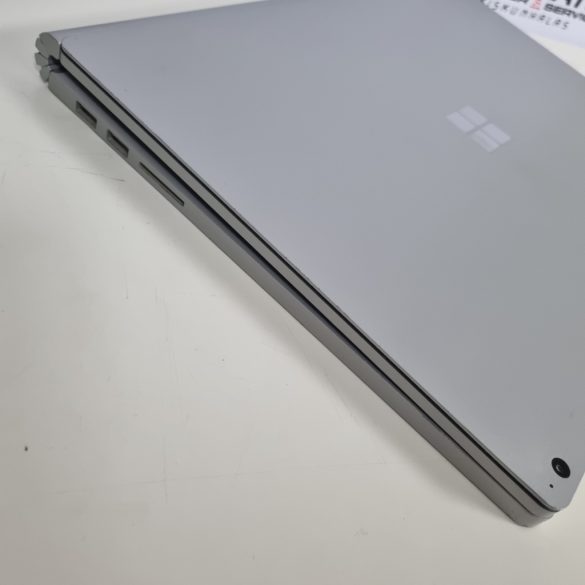 Microsoft Surface Book 3 15" (i7-1065G7, 16GB RAM, 256GB SSD, Win11)
