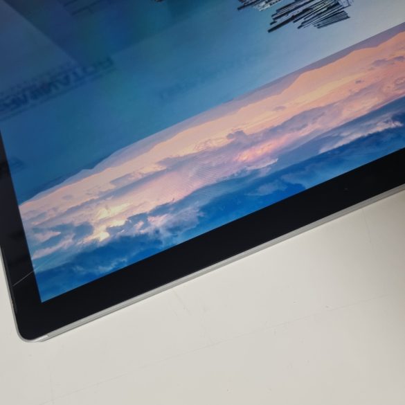 Microsoft Surface Book 3 15" (i7-1065G7, 16GB RAM, 256GB SSD, Win11)