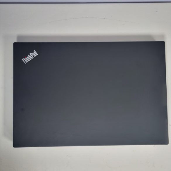 Lenovo ThinkPad T590 15,6" (i5-8265U, 8GB RAM, 256GB SSD, IntelHD, Win11)