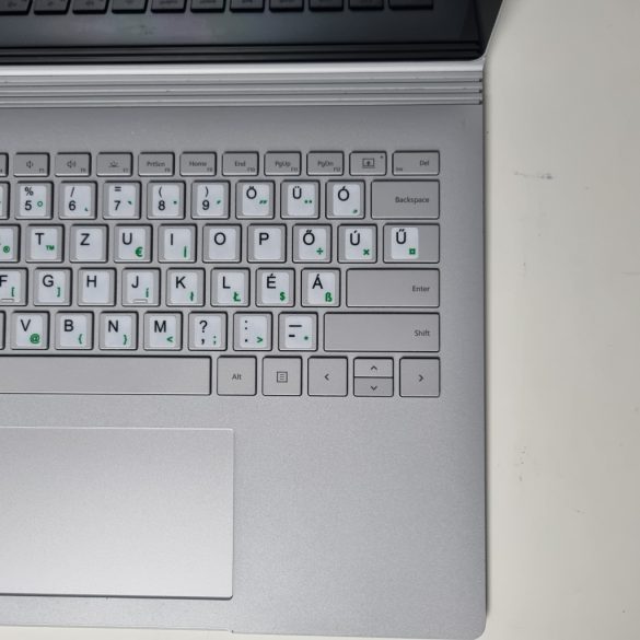 Microsoft Surface Book 2 13,5" (i5-7300U, 8GB RAM, 256GB SSD, Win11)