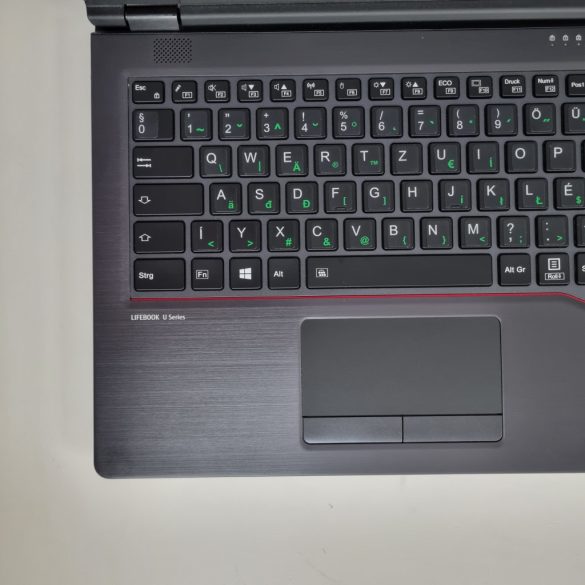 Fujitsu LifeBook U747 14" (i5-7300U, 8GB RAM, 256GB SSD, IntelHD, Win11)