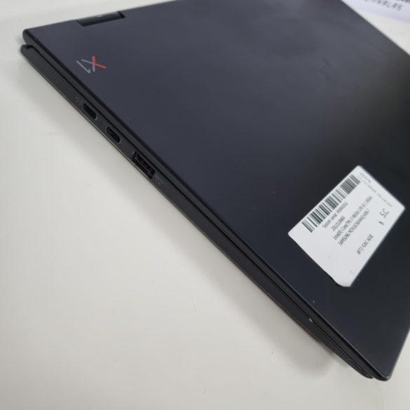 Lenovo ThinkPad X1 Yoga 3rd Gen 2in1 14" (i7-8650U, 8GB RAM, 256GB SSD, Win11)