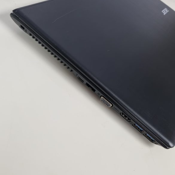 Acer TM P259-M 15,6" (i3-6006U, 8GB RAM, 256GB SSD,  IntelHD, Win11)