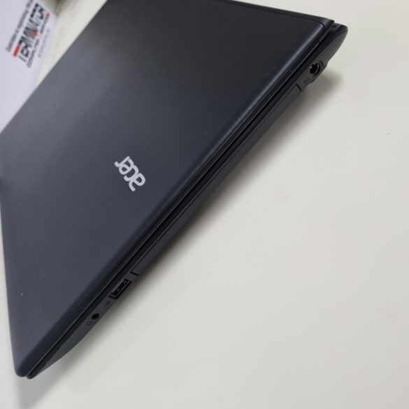 Acer TM P259-M 15,6" (i3-6006U, 8GB RAM, 256GB SSD,  IntelHD, Win11)