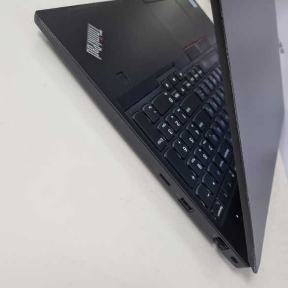 Lenovo ThinkPad E580 15,6" (i5-8250U, 8GB RAM, 256GB SSD, IntelUHD, Win11)