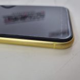 Apple iPhone 11 64GB Sárga üvegfóliázva!