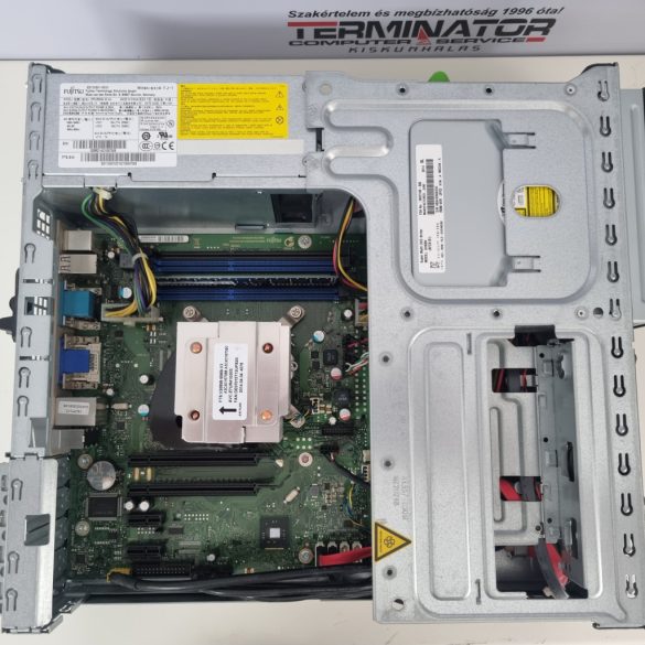 Fujitsu ESPRIMO E720 SFF (i3-4130, 4GB RAM, IntelHD)