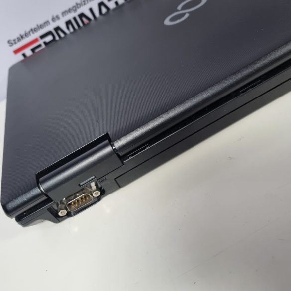Fujitsu LifeBook E752 15,6" (i5-3320M, 8GB RAM, 120GB SSD, IntelHD, Win10)