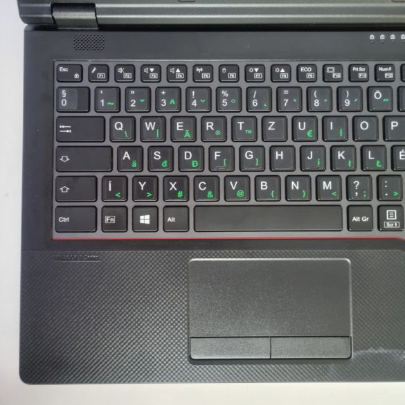 Fujitsu LifeBook E549 14,1" (i3-8145U, 8GB RAM, 256GB SSD, IntelUHD, Win11)