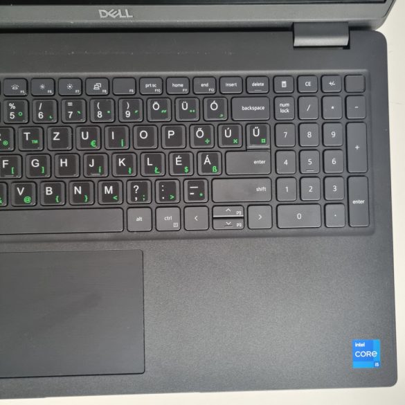 Dell Latitude 3520 15,6" (i5-1135G7, 16GB RAM, 256GB SSD, IrisXe, Win11)