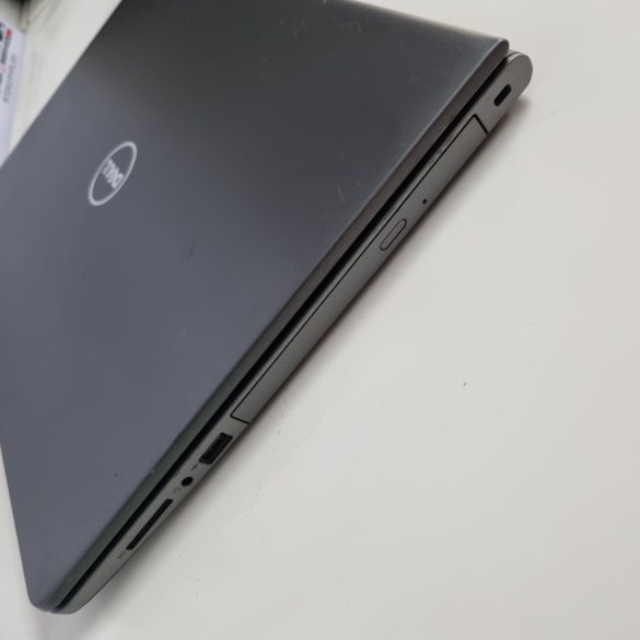 Dell Vostro 15-3568 15,6" (i3-6006, 8GB RAM, 160GB SSD, IntelHD, Win11)