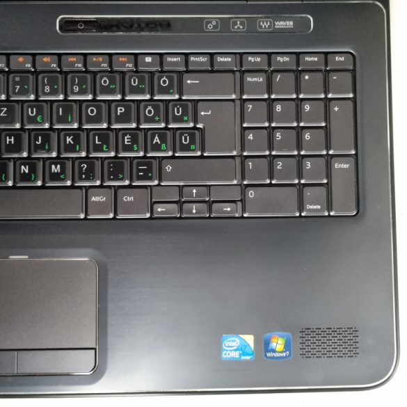 Dell XPS L701X 17,3" (i7-Q740, 16GB RAM, 128GB SSD, NvidiaGT445M, Win10)